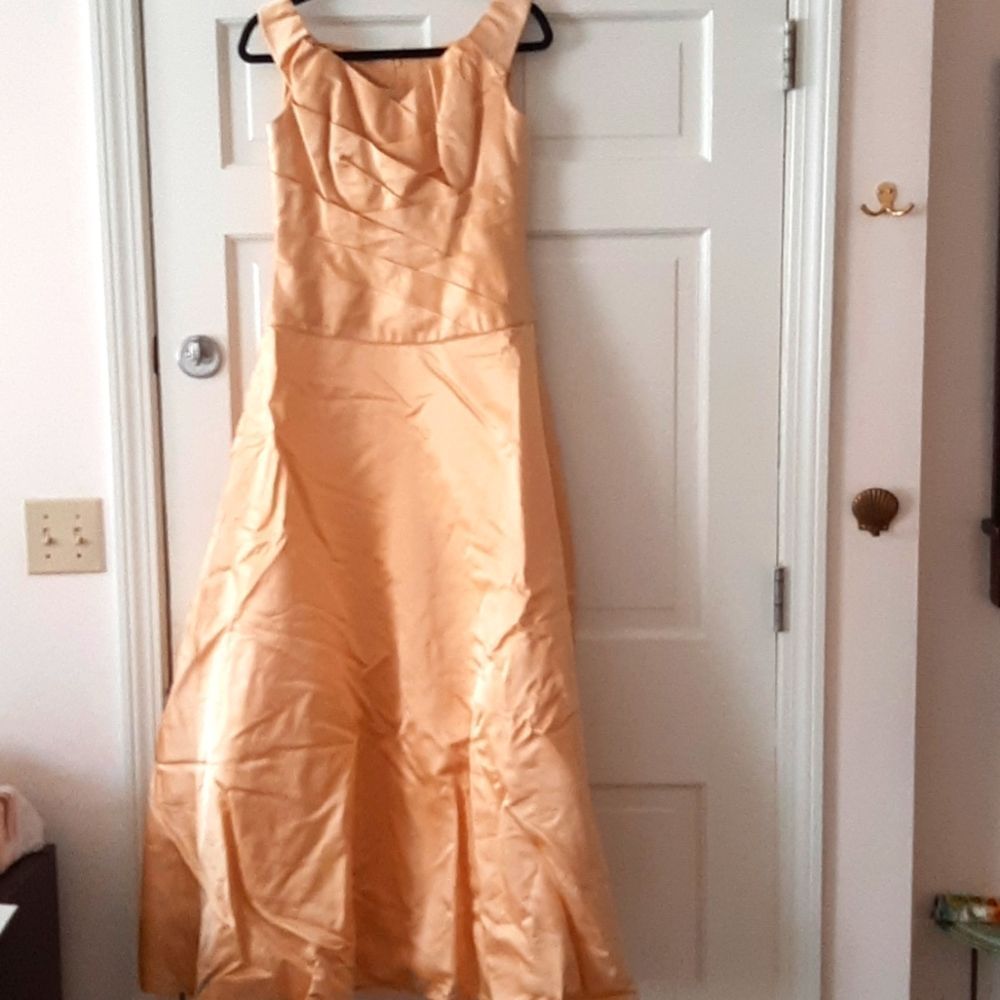 Christian Kole Couture Off Shoulder Gold Silk Gown w pleat front